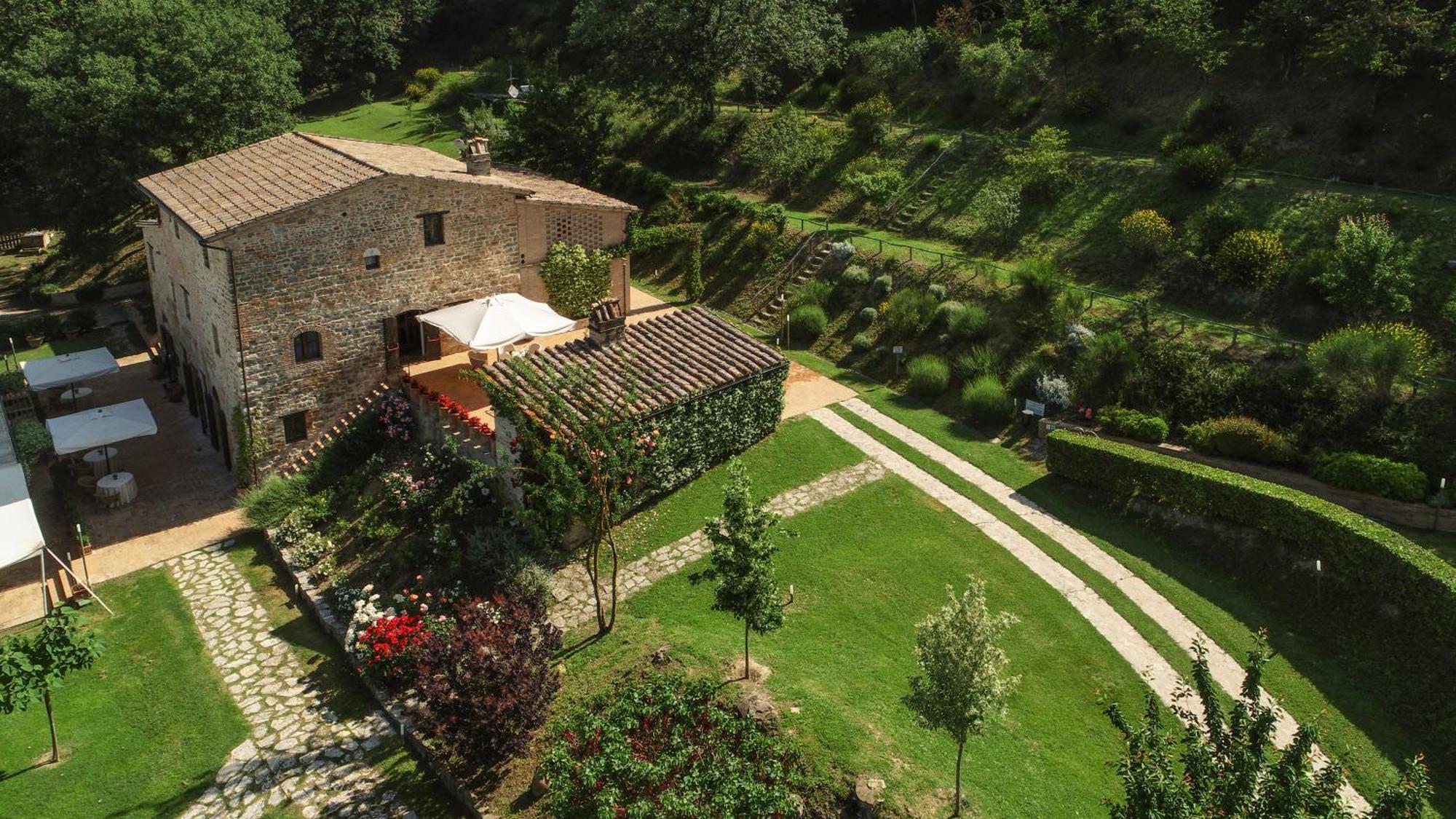 Hotel & Spa L'Antico Forziere Deruta Exteriör bild