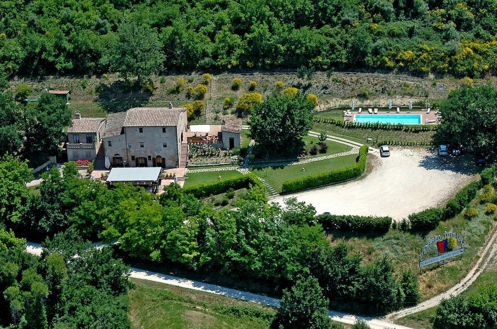 Hotel & Spa L'Antico Forziere Deruta Exteriör bild